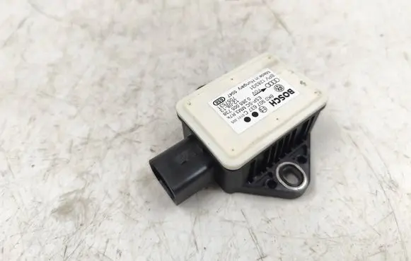 Audi A4 S4 B8 8K ESP acceleration yaw rate sensor 8K0907637C 7057531 0265005738