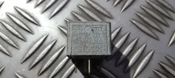 Volkswagen Golf IV Other relay 141951253b 20240072