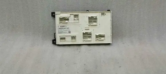 Mercedes-Benz GLA W156 X156 SAM control unit A1569007702
