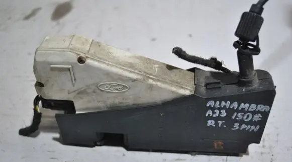 Seat Alhambra (Mk2) Rear door lock