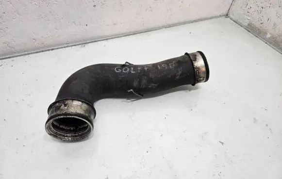 Intercooler hose/pipe