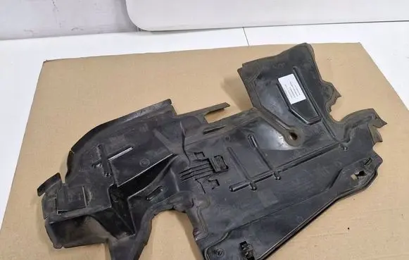 Citroen C3 Aircross Brake cooling air channel/duct 39144968