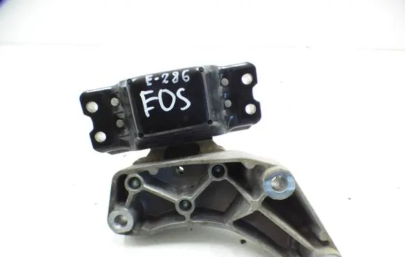 Volkswagen Eos Engine mount bracket 1K0199555S 1K0199117AC