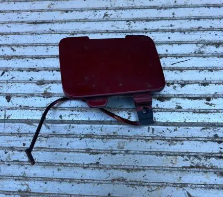 Volvo V70 Front tow hook cap/cover 08693734