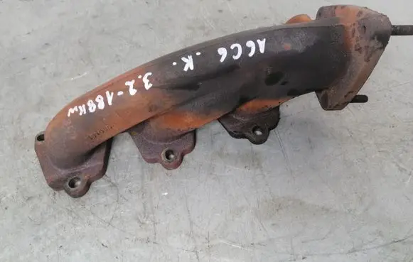 Audi A6 S6 C6 4F Exhaust manifold 06E253033E