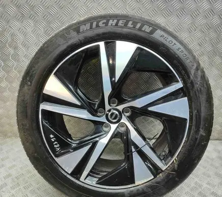 R20 alloy rim