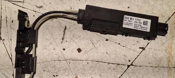 Volkswagen PASSAT CC Alarm movement detector/sensor 3C0951171C 070053111 28093144