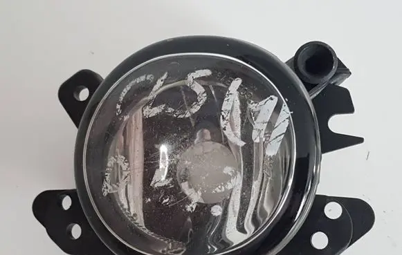 Mercedes-Benz CLS C219 Front fog light A2518200856 0305076002