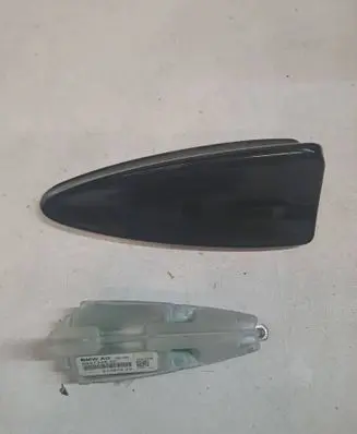 BMW 5 E60 E61 Aerial GPS antenna 6957345