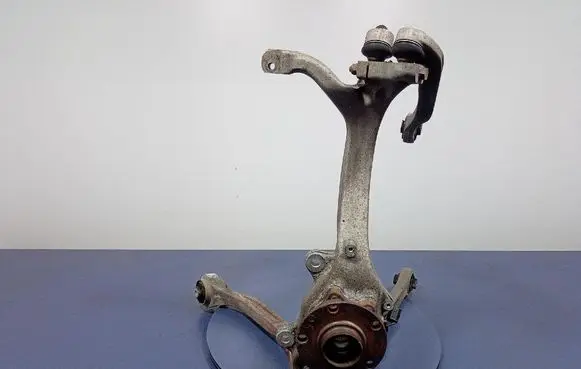 Audi A6 Allroad C5 Front wheel hub spindle knuckle