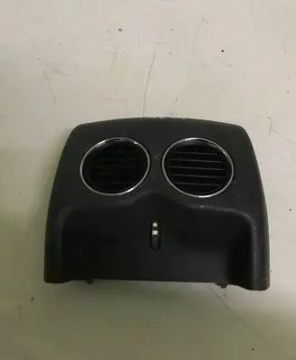 Peugeot 3008 I Rear air vent grill 9685097277