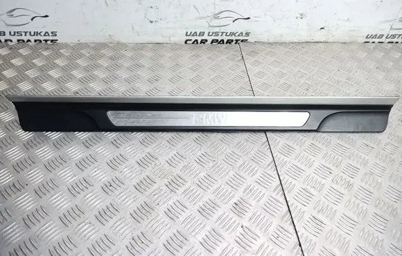 BMW 3 E46 Front sill trim cover 8204113