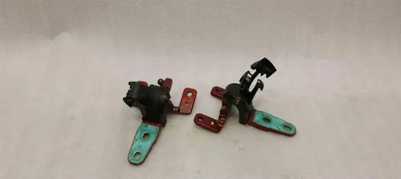 Mercedes-Benz A W176 Loading door hinge set A1767402800 A1767402900
