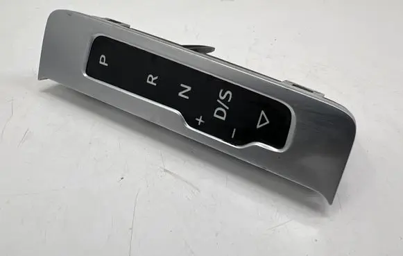 Audi A3 S3 8V Gear shift selector indicator 8V2713463B