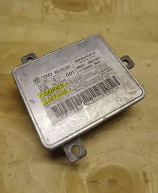 Audi A5 8T 8F Headlight/headlamp 8K0941597 10R023689