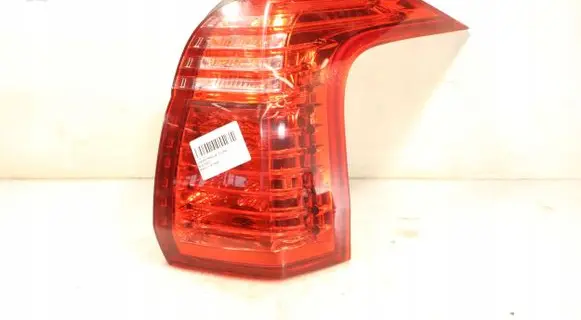 Peugeot 5008 Rear/tail lights 26120202