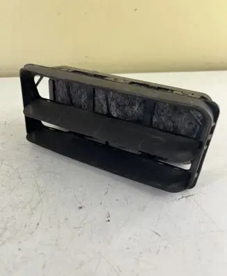 Suzuki Ignis Quarter panel pressure vent 7733162R0