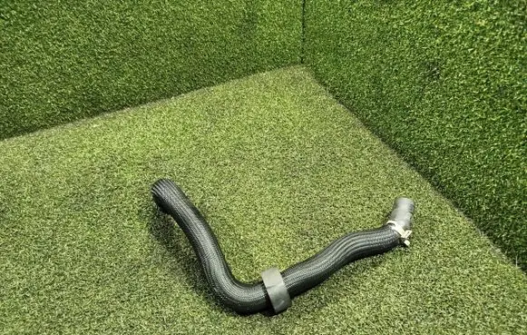 Renault Trafic III (X82) Engine coolant pipe/hose 217416968R 93866075