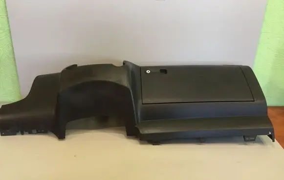Volkswagen Touareg I Glove box 7L6858904
