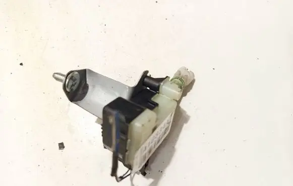 Toyota Avensis T250 Central locking motor 703005011