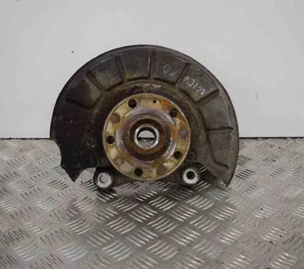 Volkswagen PASSAT B6 Front wheel hub 3C0407258F