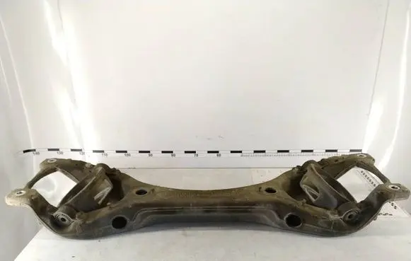 Audi Q7 4L Rear subframe 7L8512369
