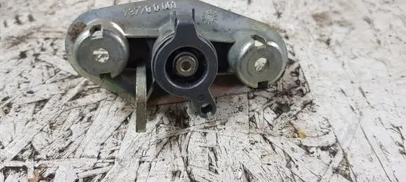 Volvo S60 Tailgate exterior lock 737700001