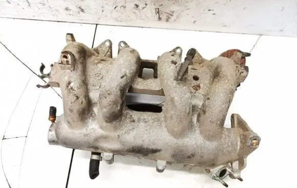 Nissan Almera N16 Intake manifold