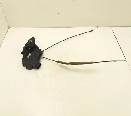 Mazda 3 I Front door lock 240015103