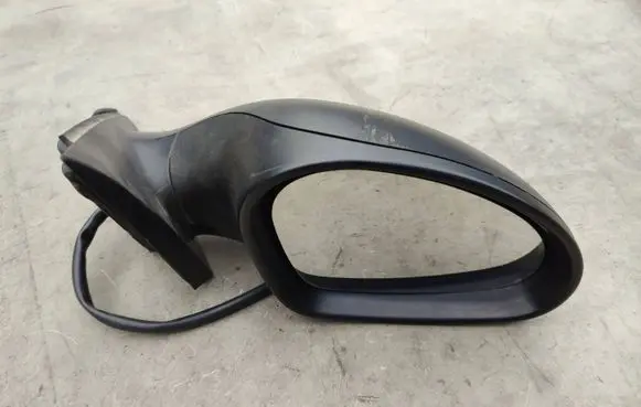 Seat Cordoba (6L) Manual wing mirror E9014142 E9024142