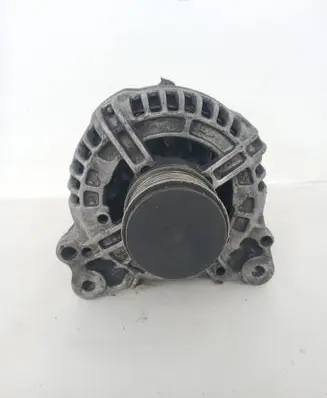 Mitsubishi Outlander Generator/alternator 06f903023f
