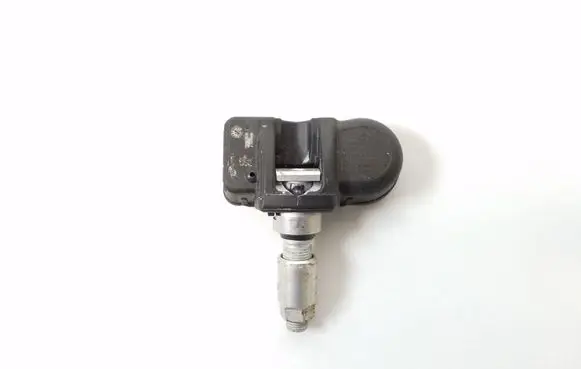 Mercedes-Benz B W246 W242 Tire pressure sensor A0009057200