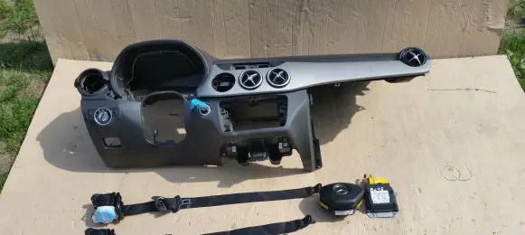 Mercedes-Benz B W246 W242 Dashboard