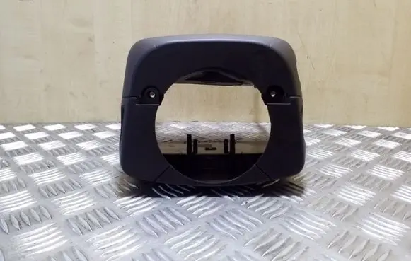 Steering wheel column trim