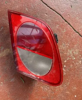 Mercedes-Benz E W210 Tailgate rear/tail lights A2108200964