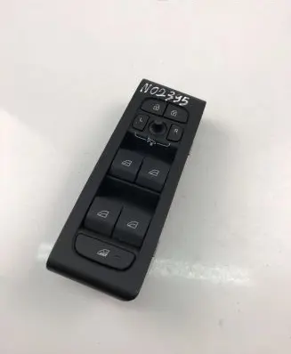 Volvo XC40 Electric window control switch 32279442