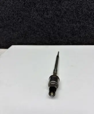 Opel Zafira C Glow plug 5590467