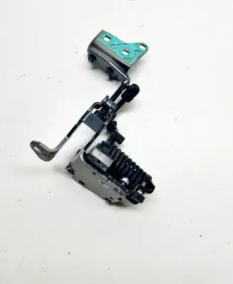Mercedes-Benz C W205 Tailgate/trunk/boot hinge A2057501228