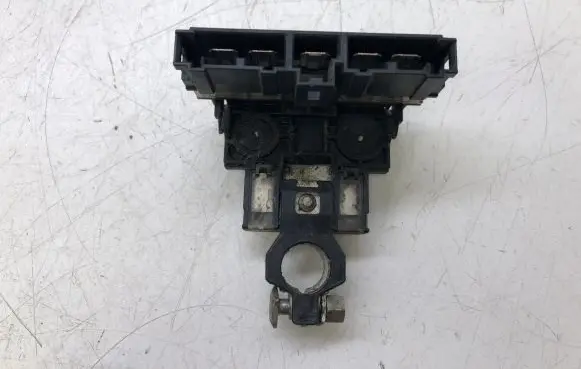 Nissan X-Trail T32 Fuse module