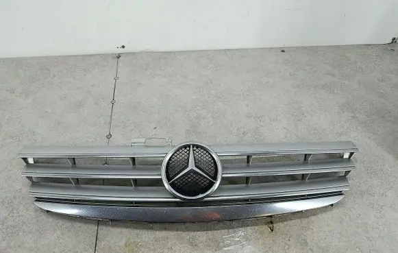 Mercedes-Benz A W169 Front grill 1698800583