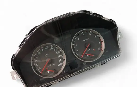 Volvo S40 Speedometer (instrument cluster) 30728642