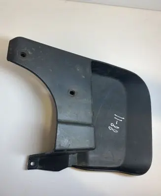Mitsubishi L200 Rear mudguard MN117455