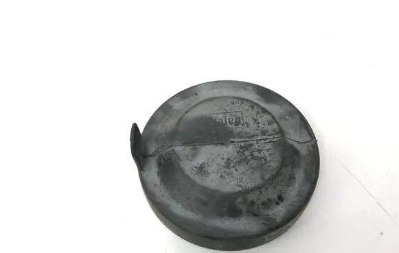 Nissan Juke I F15 Headlight/headlamp dust cover 89004031