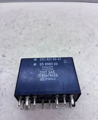 Mercedes-Benz E W124 Other control units/modules 2018210047 05898300