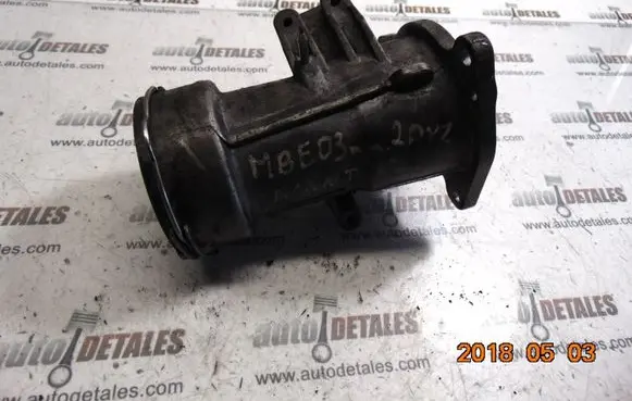 Mercedes-Benz E W211 EGR valve A6460900054