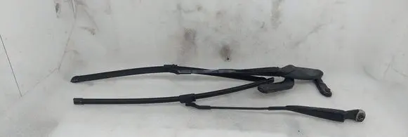 Mercedes-Benz S W220 Front wiper blade arm A2208200044 A2208201744