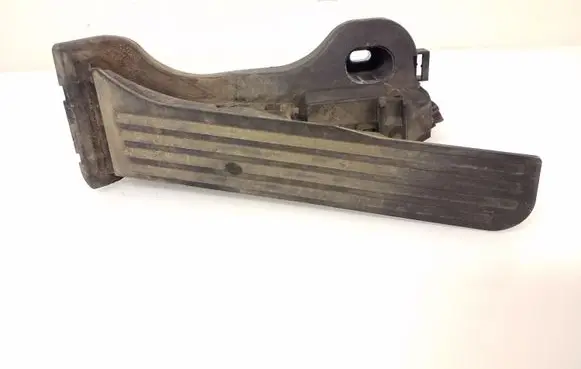 Volkswagen Jetta VI Accelerator throttle pedal 1K1723503AF 6PV93410001