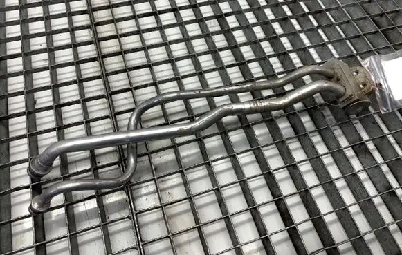 Audi A8 S8 D4 4H Air conditioning (A/C) pipe/hose 4H0820725