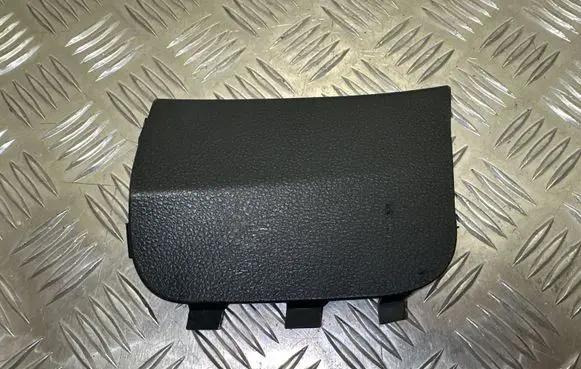 Volkswagen PASSAT B8 Tailgate/boot lid cover trim 3G9867748
