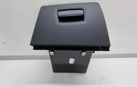 BMW 5 F10 F11 Glove box 51169166699 9166699 112420